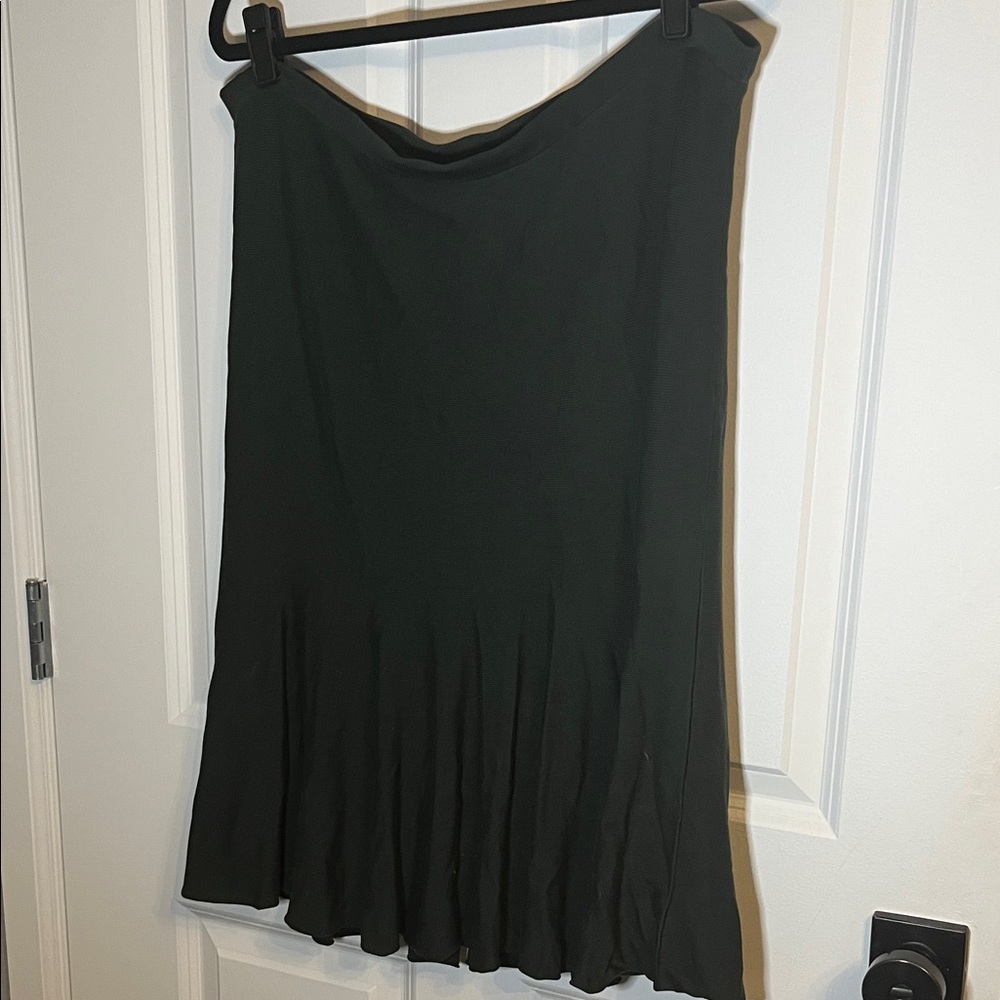 Eileen Fisher Silk Dark Green Midi Skirt